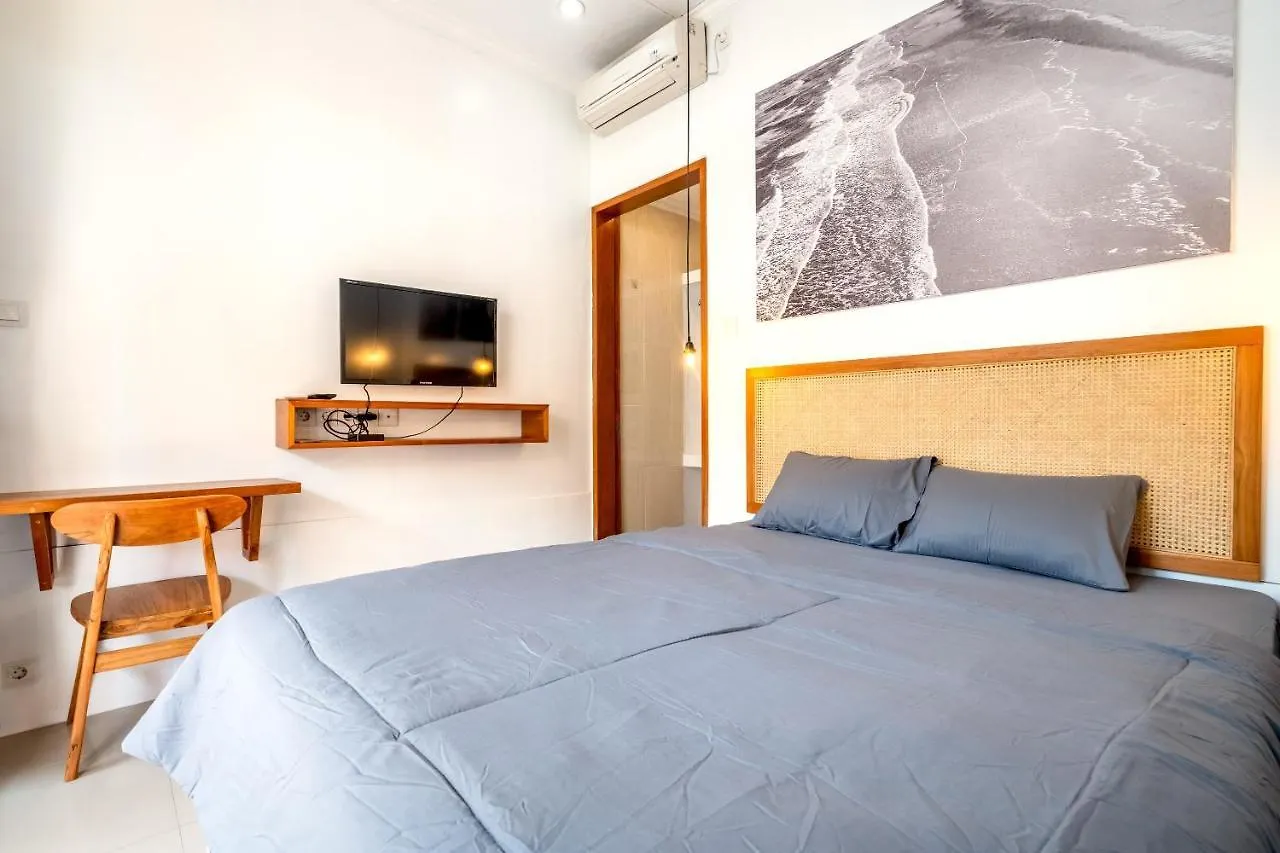 Gasthof Lumturi House - Centrally Located Seminyak